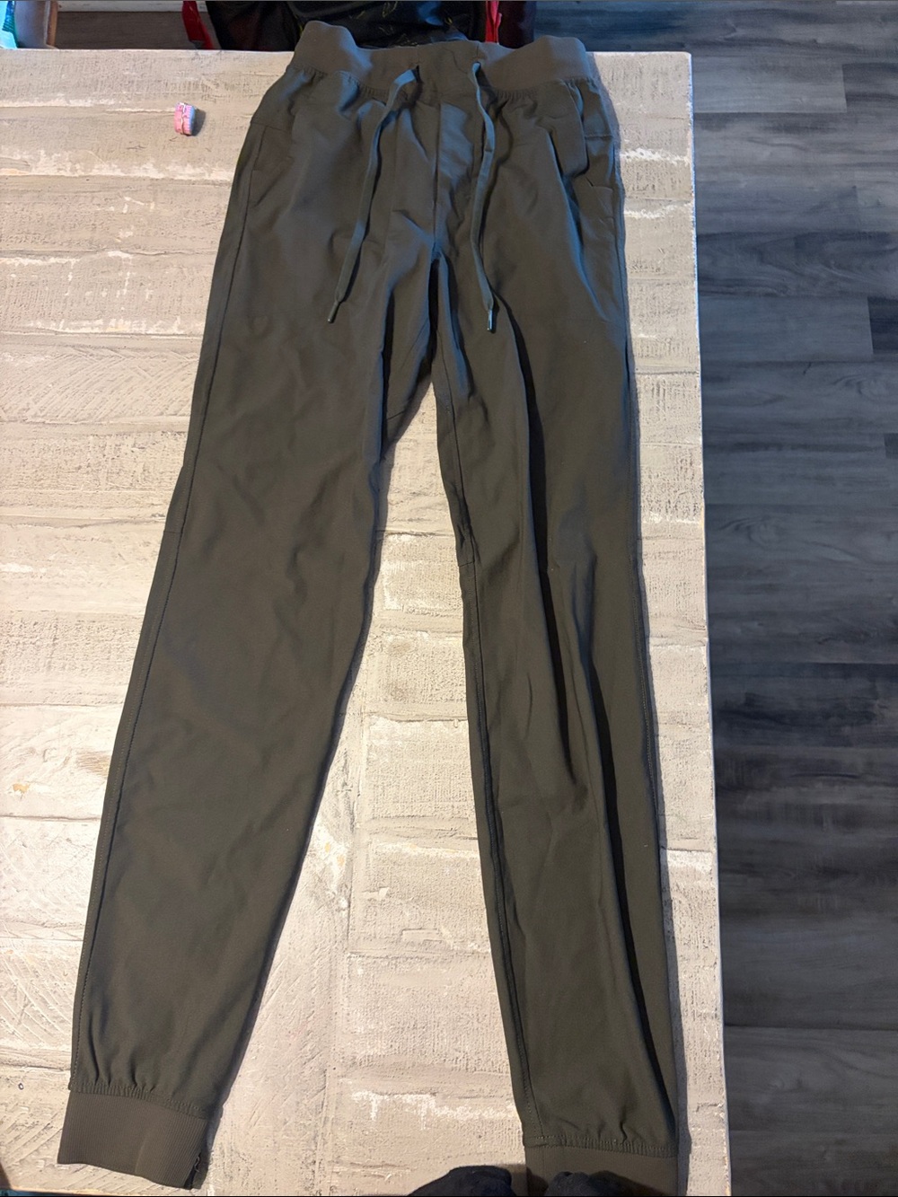 lululemon athletica Men's Olive Jogger Pants - Dark Olive Green